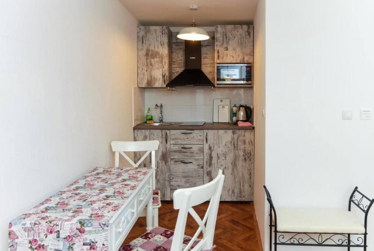 Figura Suites ดูบรอฟนิก ภายนอก รูปภาพ